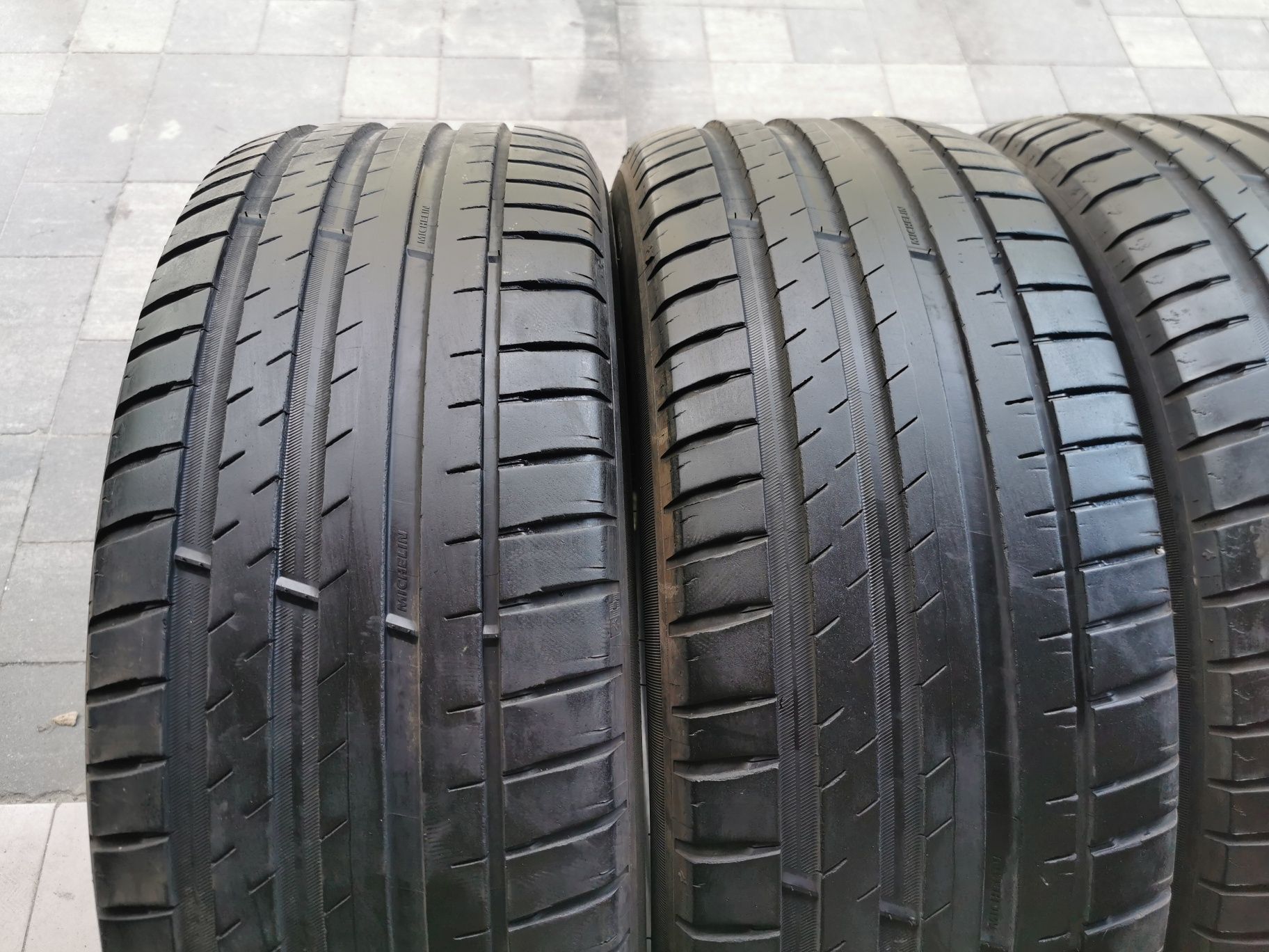 Летняя резина 235/50 R20 Michelin Pilot sport 4