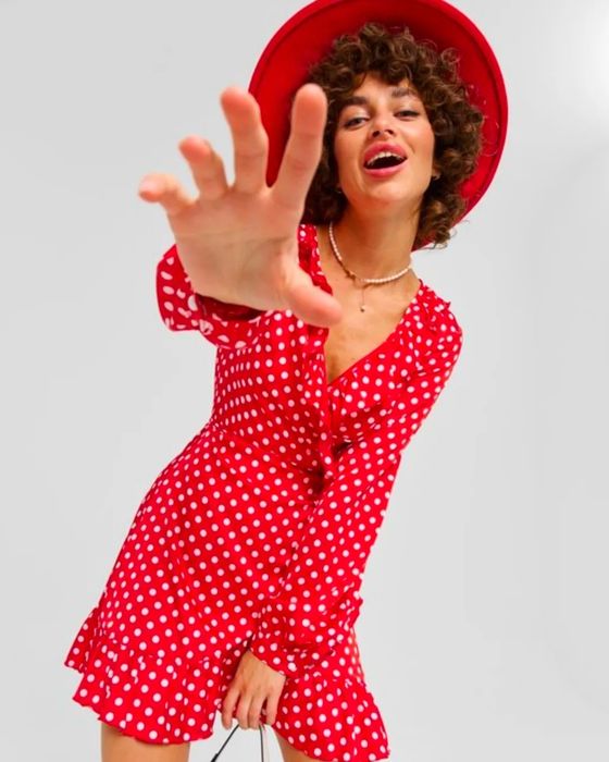 Сукня на запах з рукавом