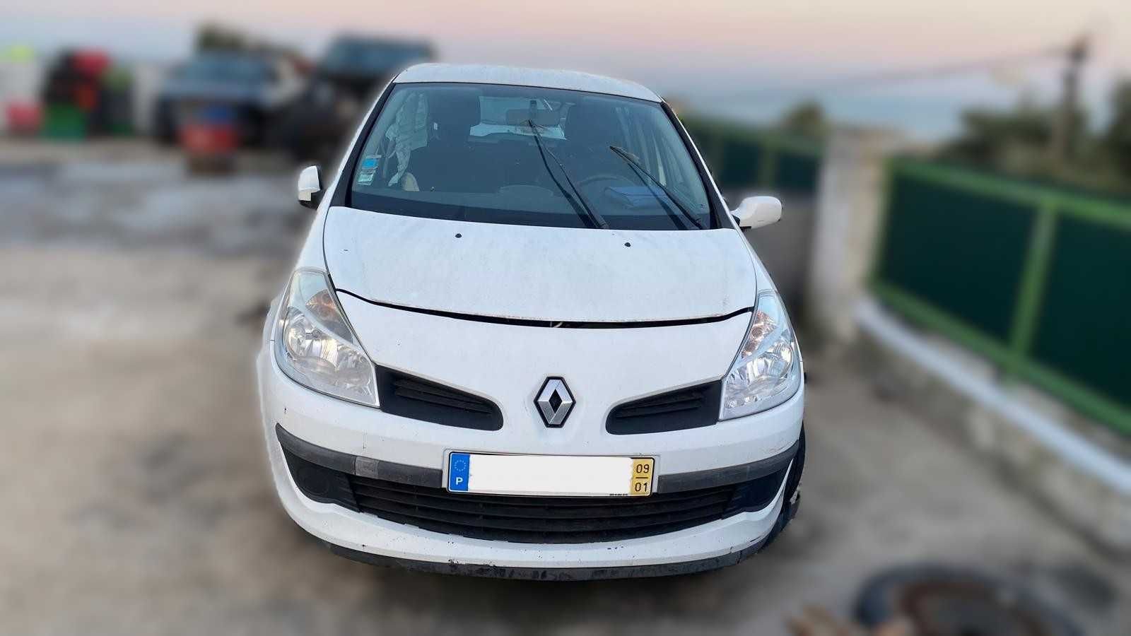 Renault Clio III 1.5 DCI 2009 Para Peças REF Motor - K9K(714, 766 768)