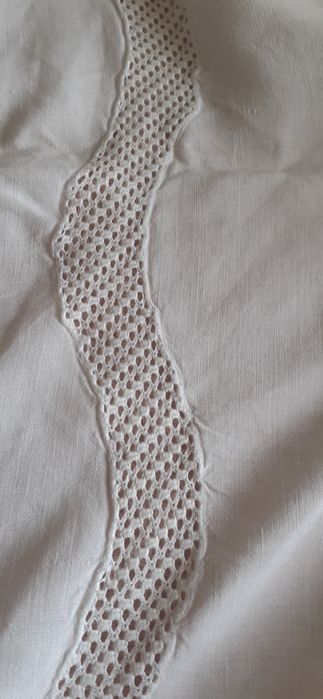 Maravilha de Lenço eml Linho e Seda Bordados Manuais