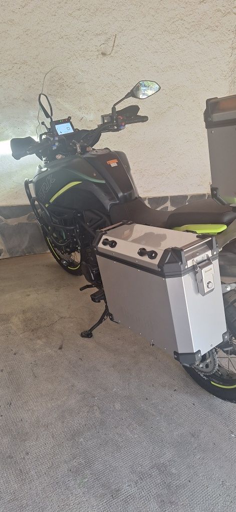 Benelli TRK 702X 35kw 0km