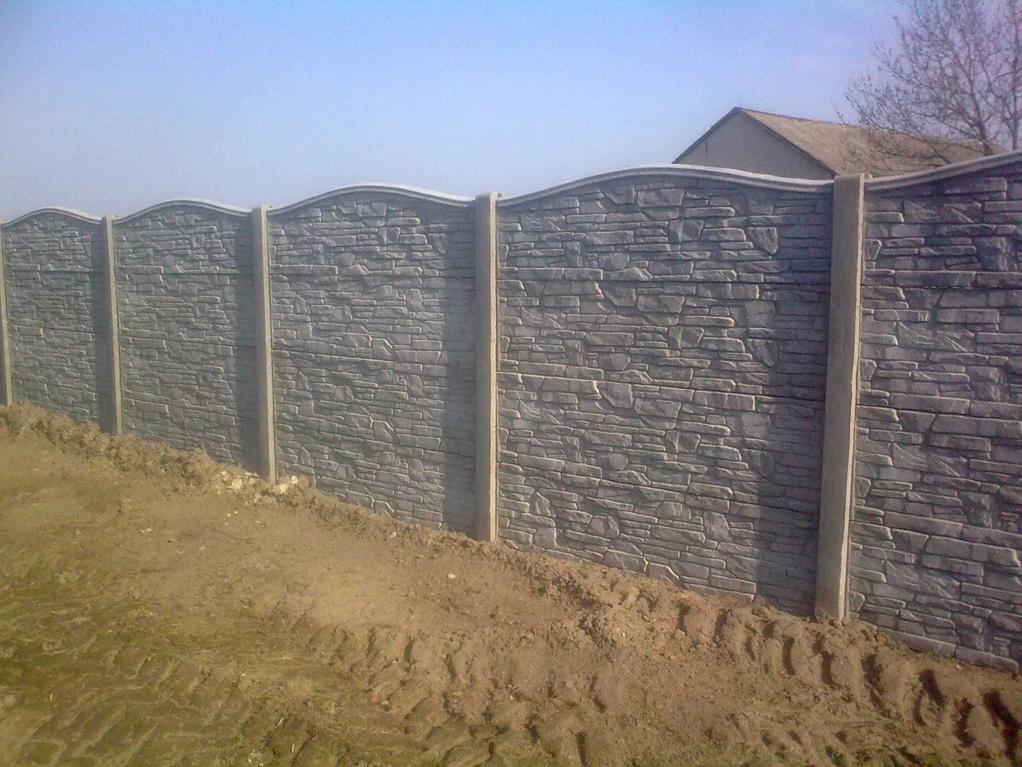 Ogrodzenie betonowe na 3 płyty 150cm, beton z montażem