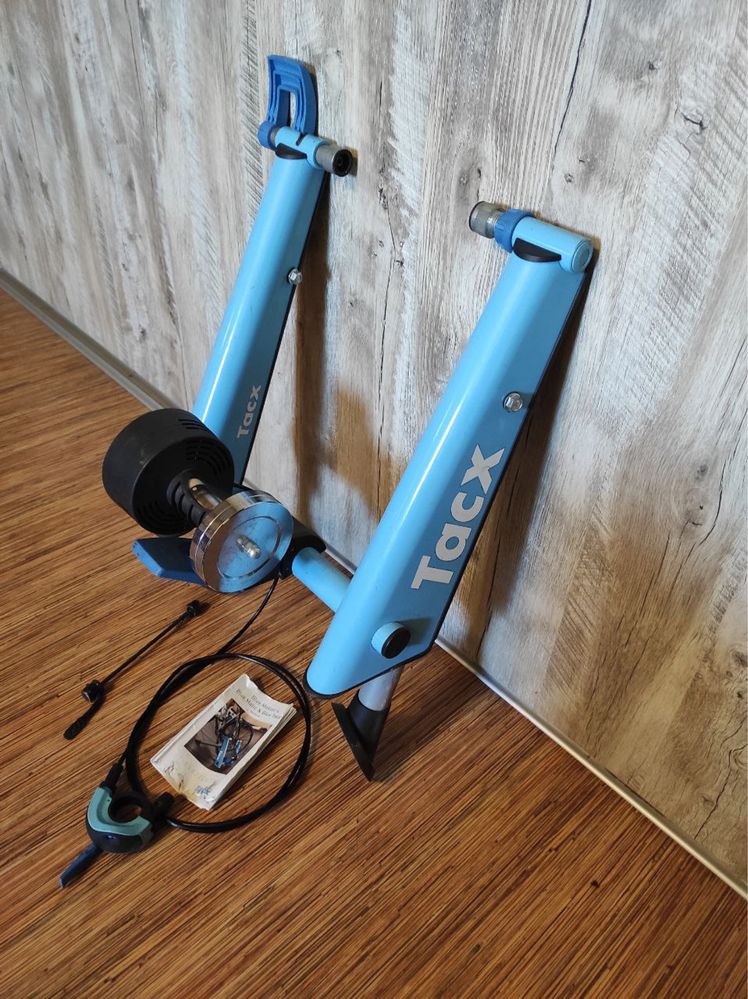 Велотренажер, велостанок Tacx Blue Matic