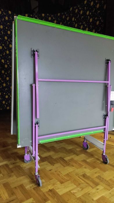 Stół do tenisa stołowego