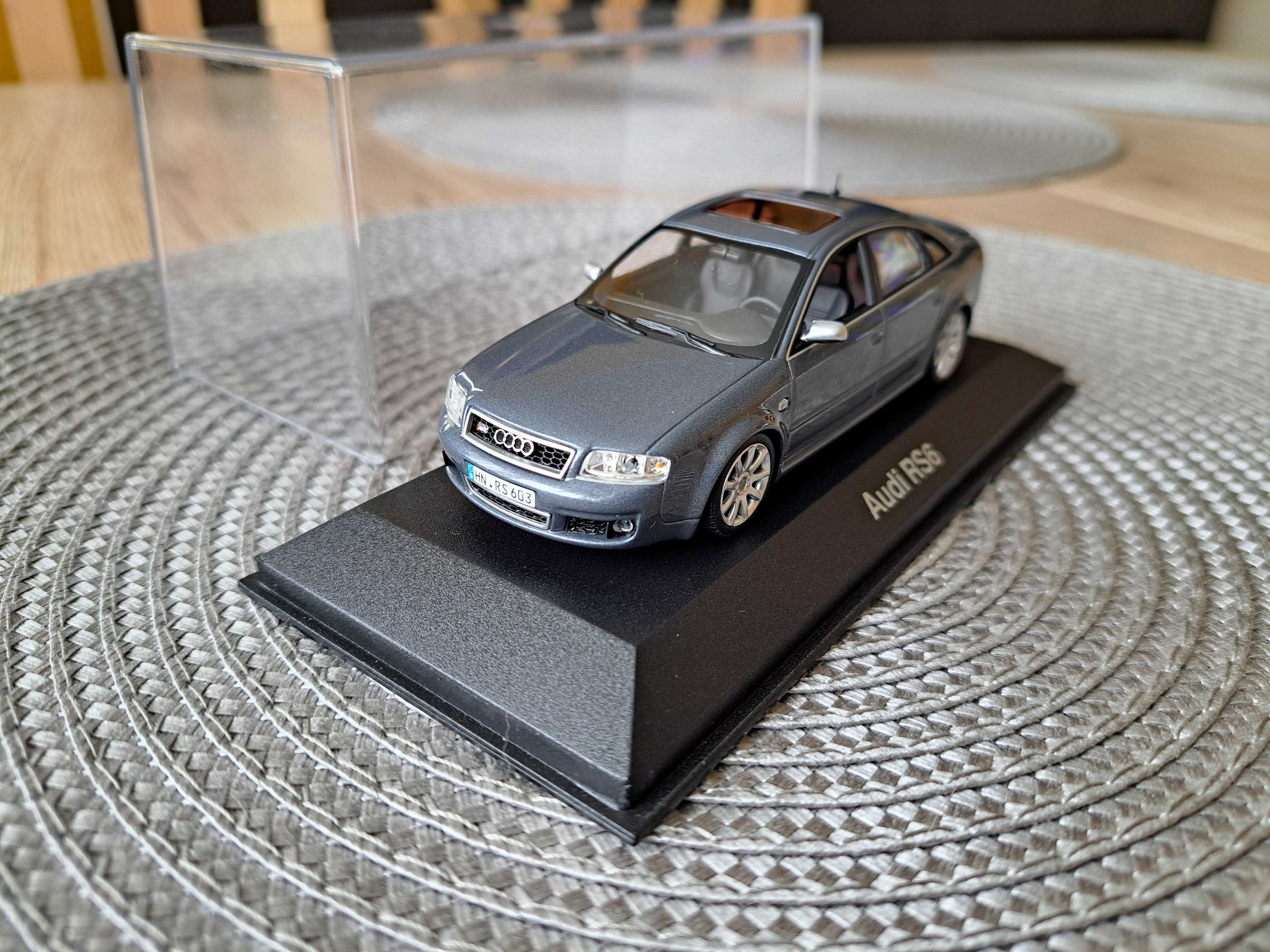 AUDI RS6 C5 DAYTONA GREY Minichamps 1:43