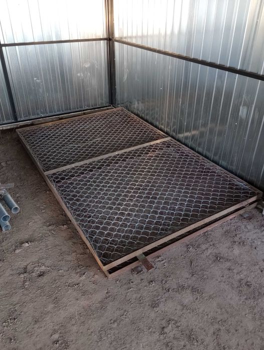 Przęsła i słupki ogrodzeniowe