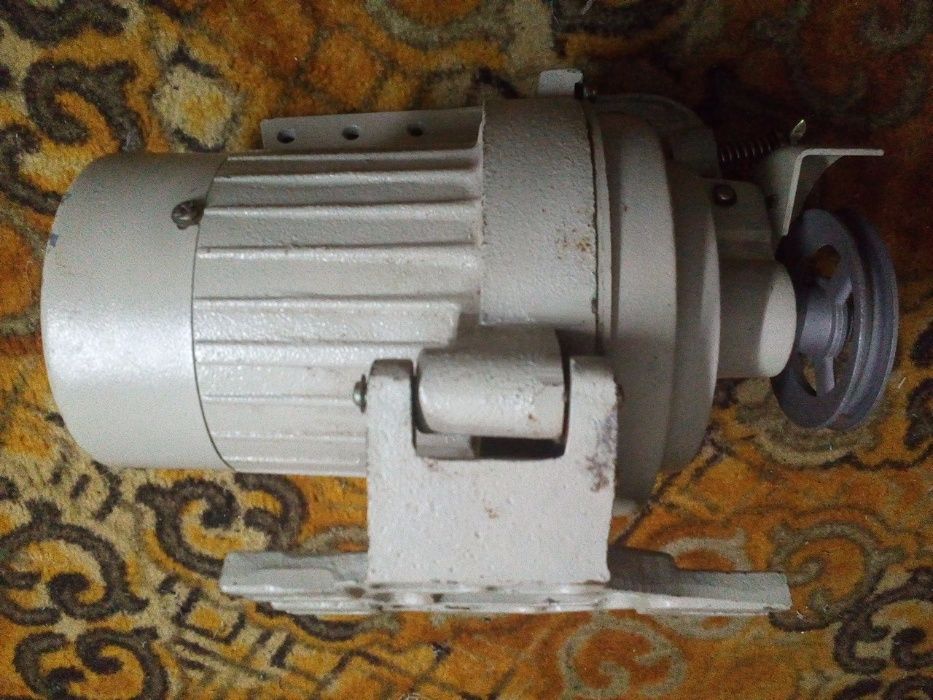 Двигатель, мотор: Gemsy RM1818-1A Для пром. швейной машины