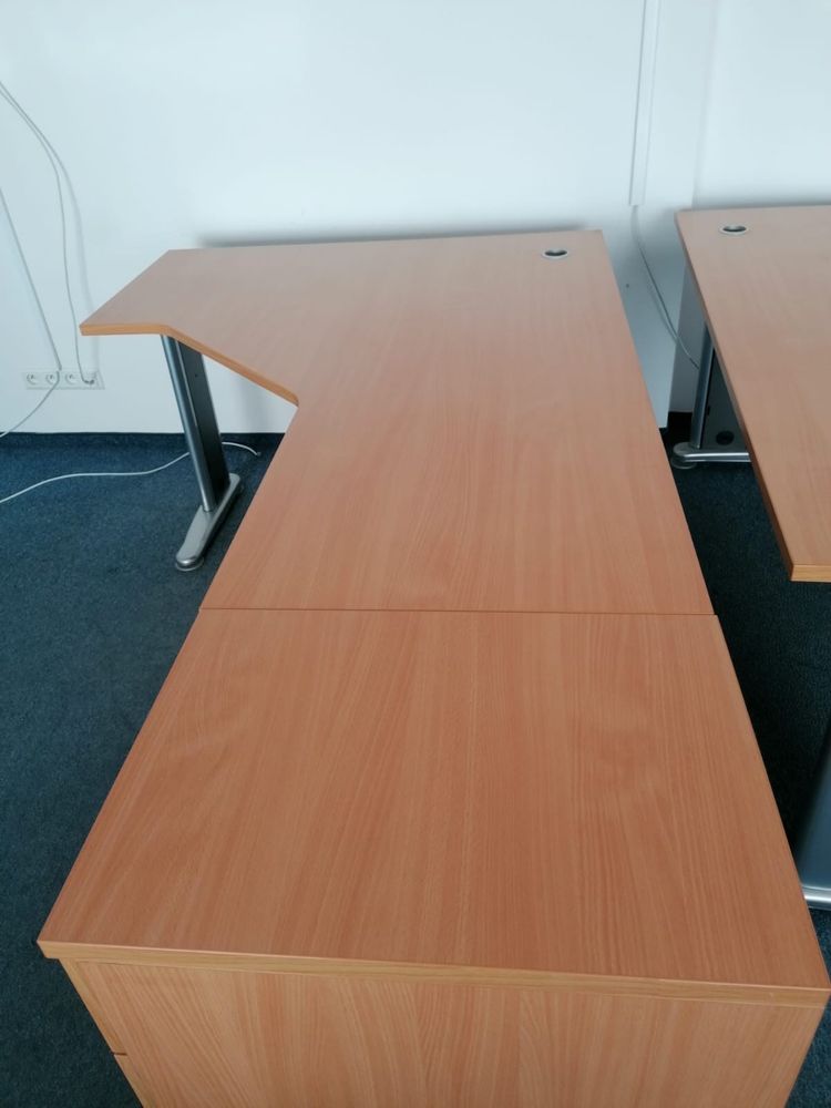 Biurowe biurko kątowe plus kontenerek 160x120x60 poleasingowe, używane