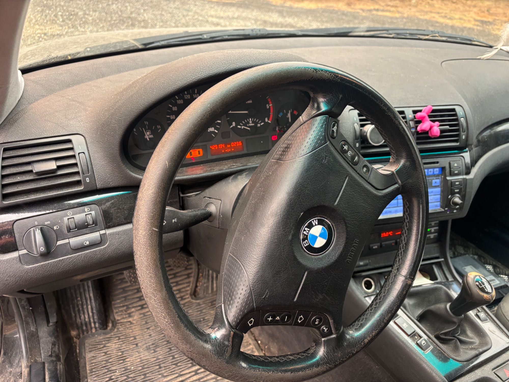 BMW 320 do ano 2002