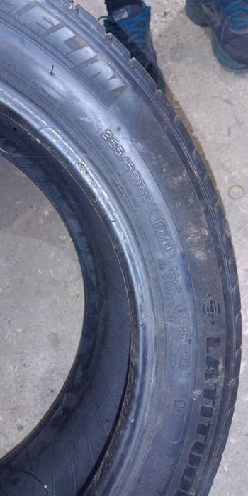 Продам резину MICHELIN 255/50/19