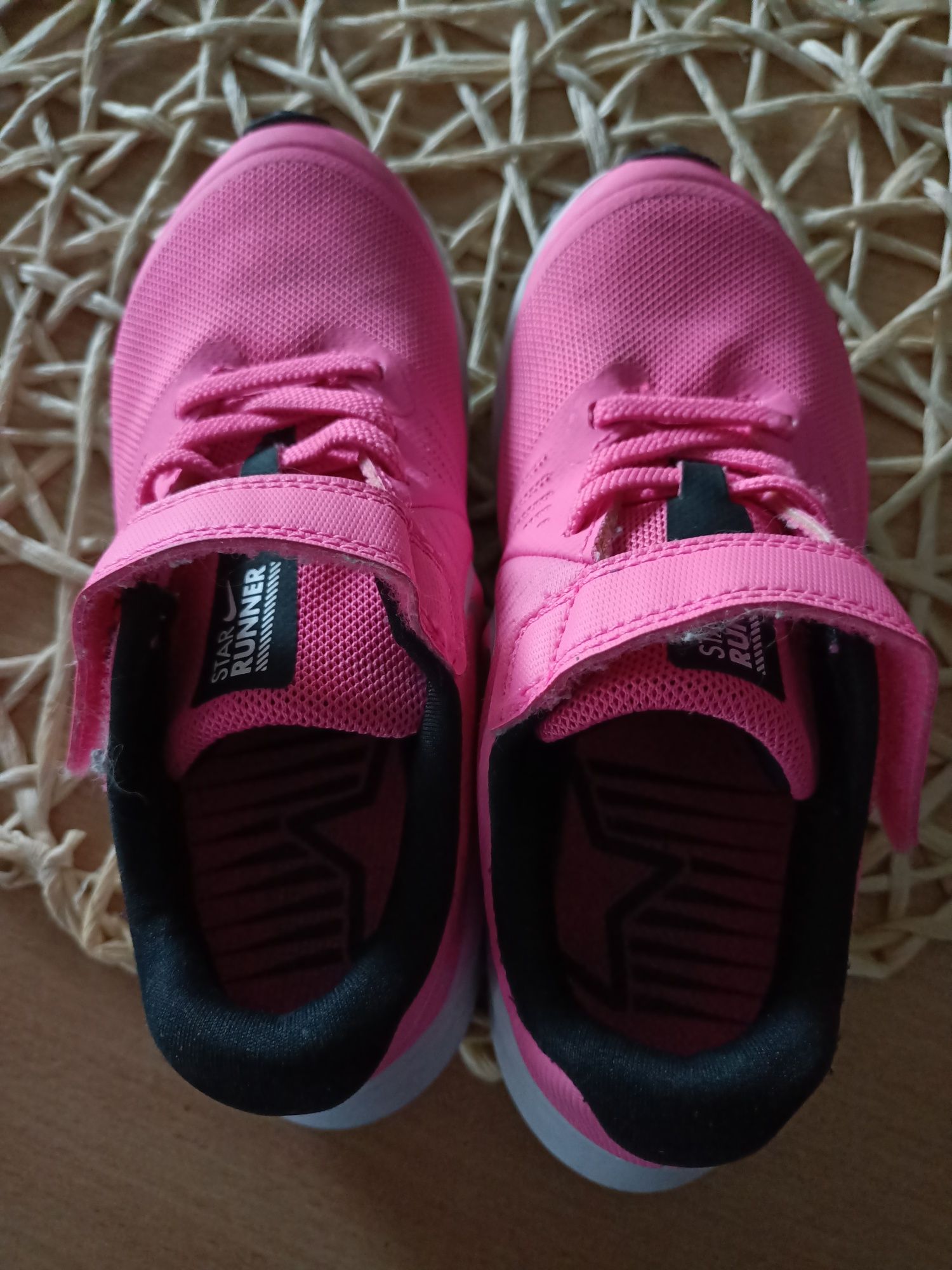 Buty dziewczęce Nike Runner 29