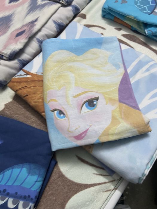 Manta individual do frozen com uma fronha incluida