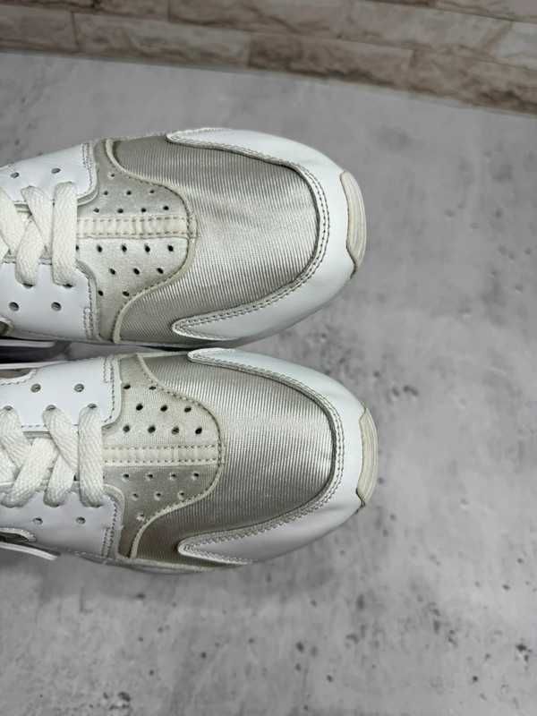 Buty Nike Air Huarache białe sneakersy unisex rozmiar 40,5