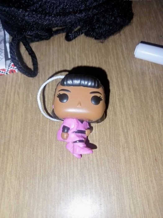 Кіндер Джой Strange things