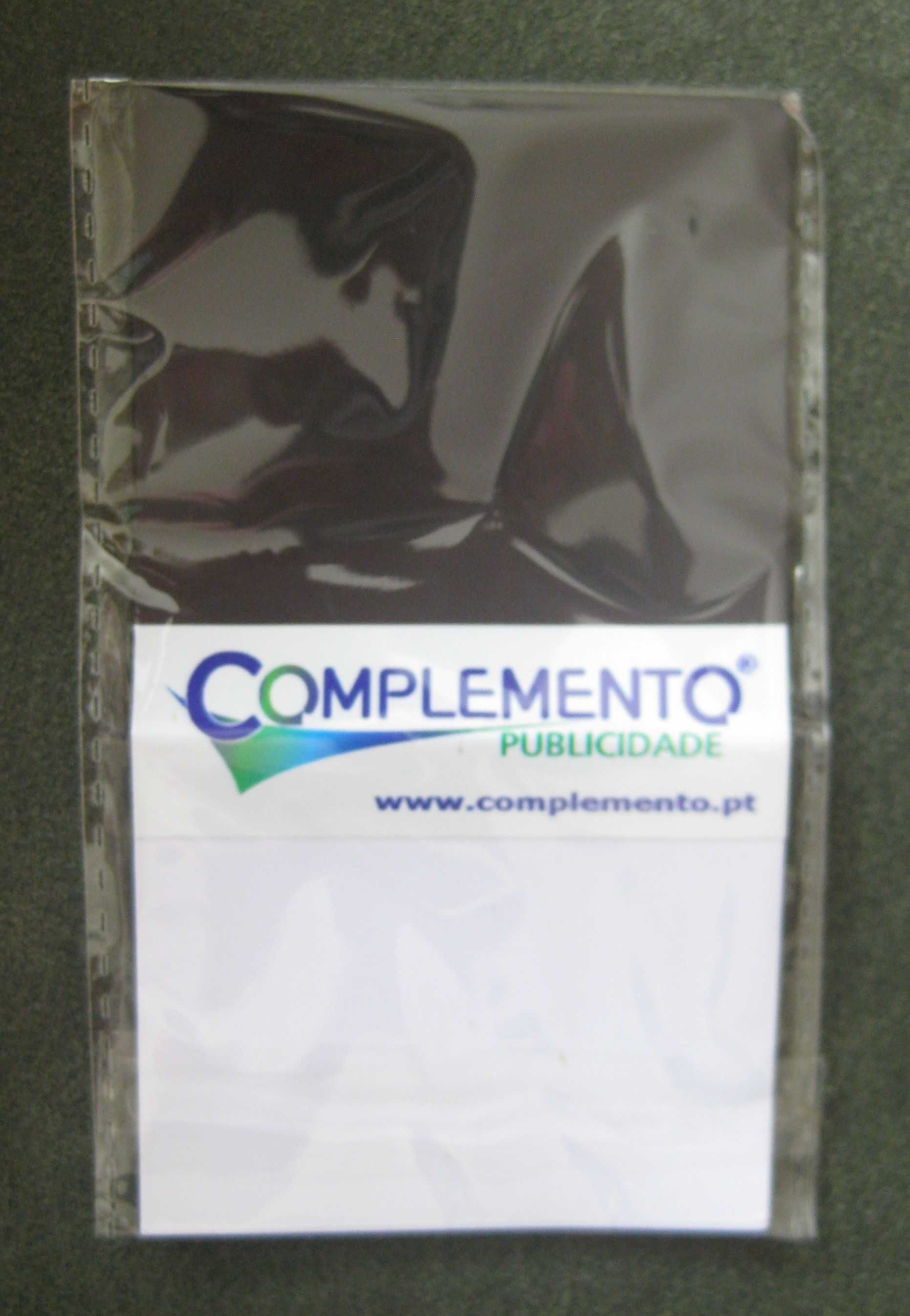 Calendário com Iman para Coleção