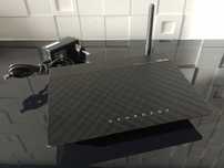 Router ASUS RT-N10E