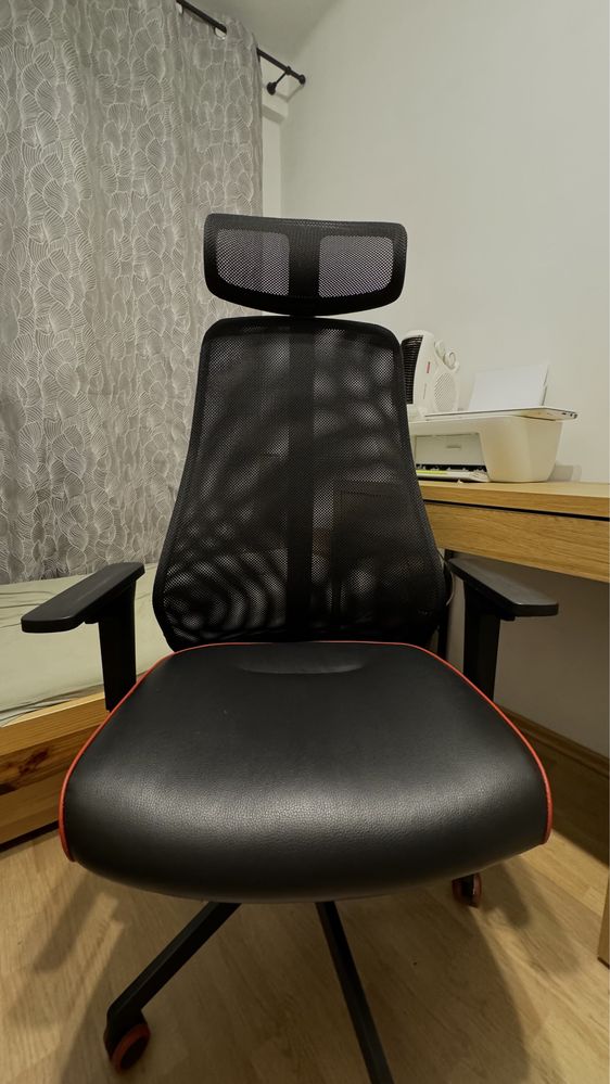 Krzesło gamingowe/biurowe, Bomstad czarny