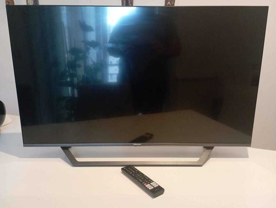 Smart TV Hisense 43″ UHD