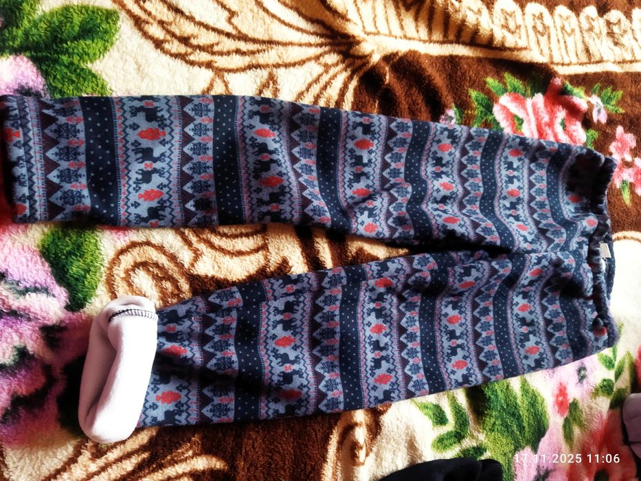 Теплі лосіни на дівчинку 134-140р