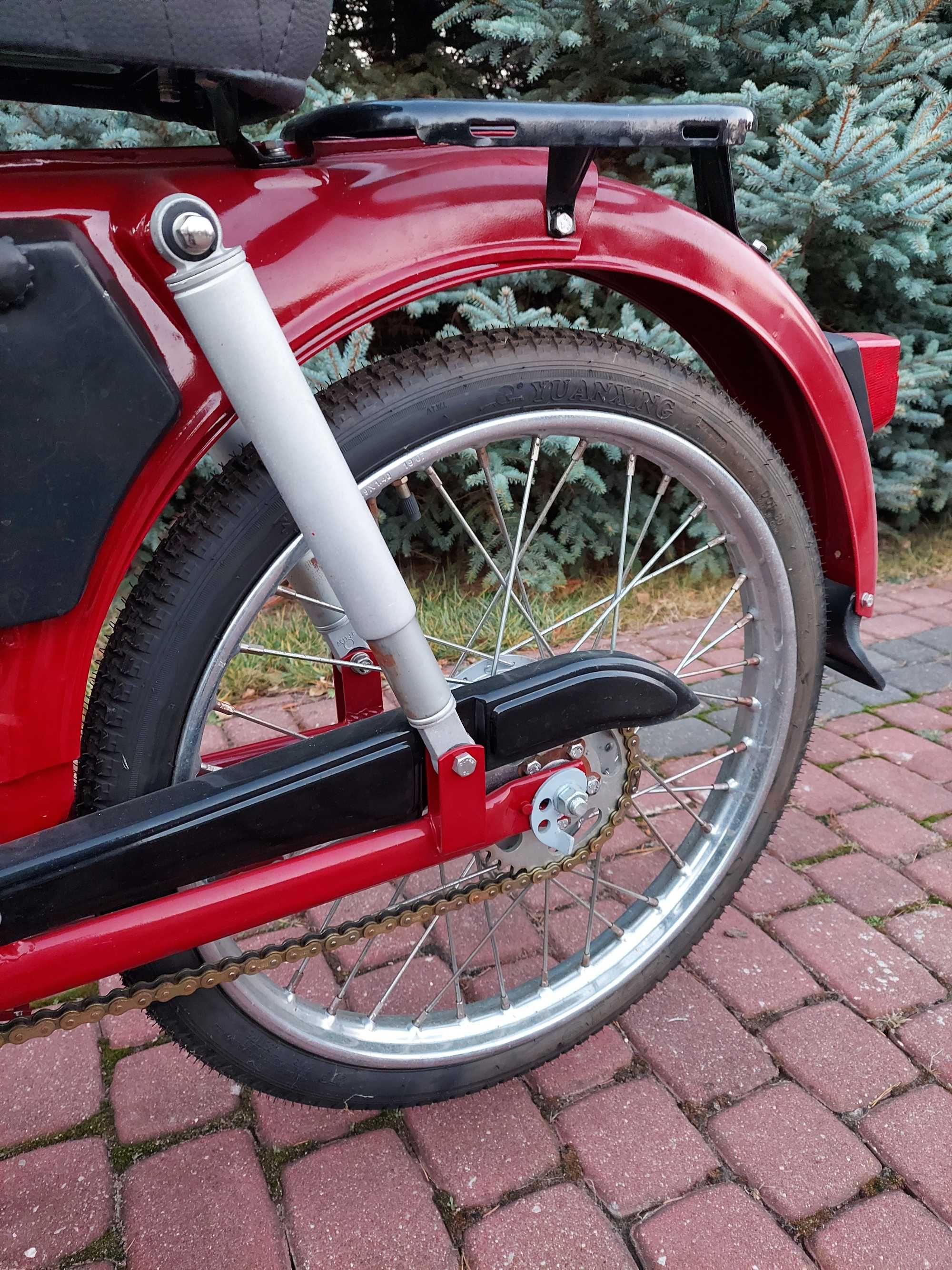 Motorower Komar III