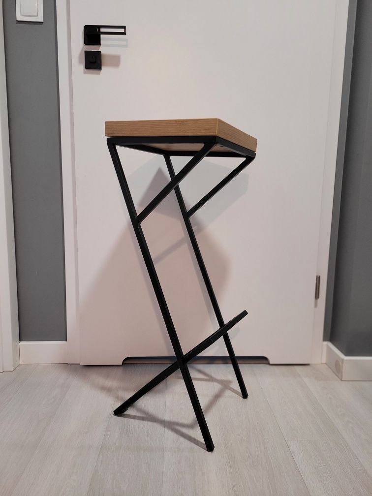 Hoker stołek barowy krzesło taboret industrialny loft drewno