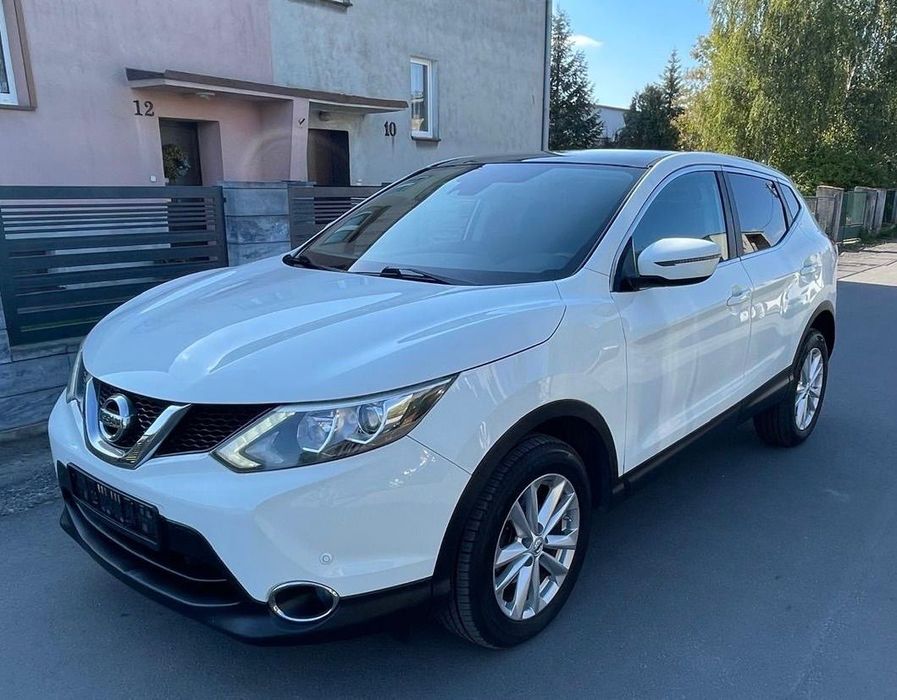Nissan Qashqai 4x4_1.6dci_136KM_panorsma_kamera