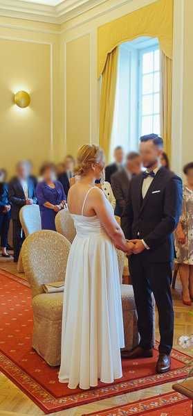 Suknia ślubna ecru + bolerko od Szyjemy Sukienki | r. 40/L