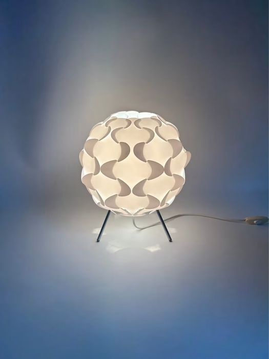 Lampa stołowa Ikea Fillsta lampka nocna