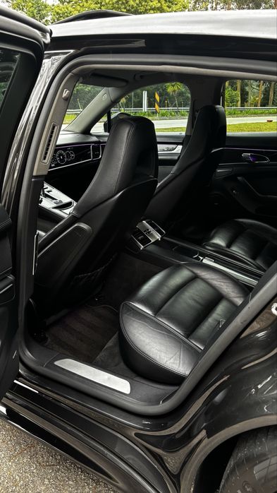 Porsche Panamera Platinum Edition Diesel