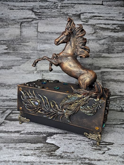 Скринька- Шкатулка Кінь