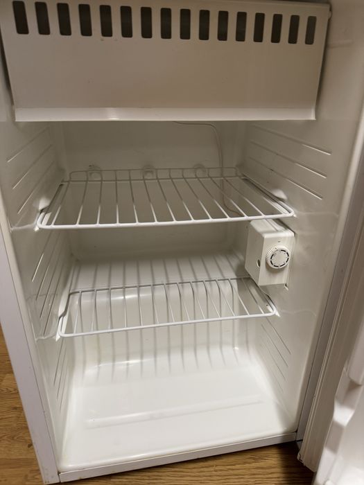 Мини холодильник Daewoo 72см б/у