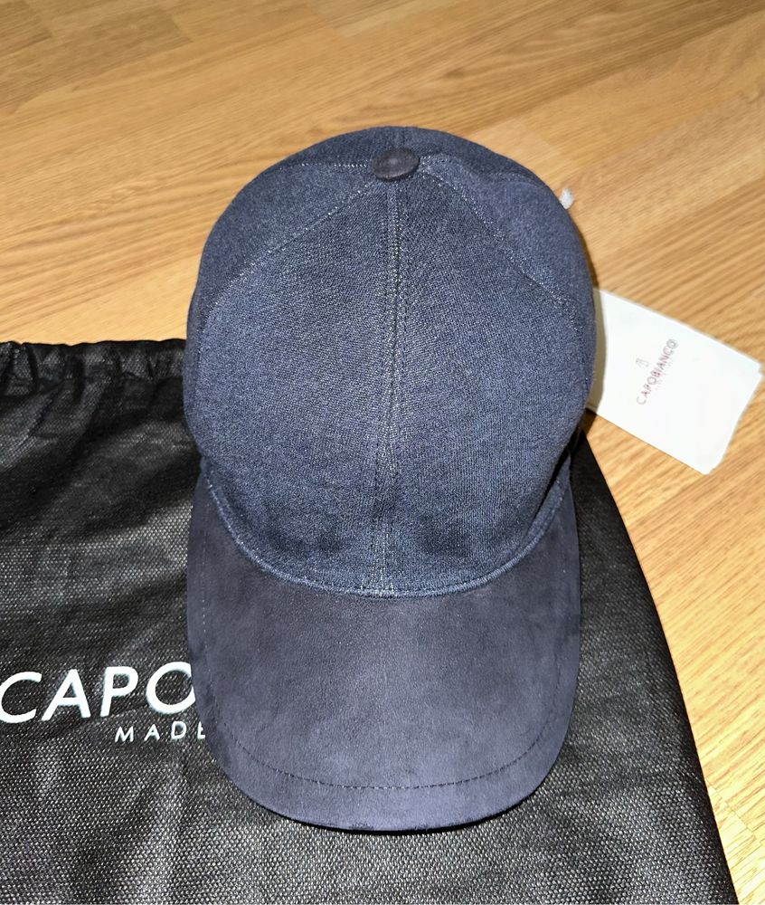 Кепка с замшей Capobianco