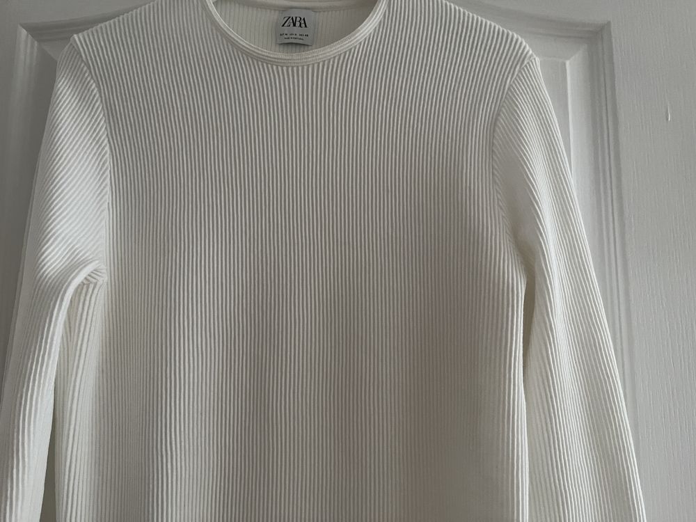 Bluza biała marki Zara - rozmiar M