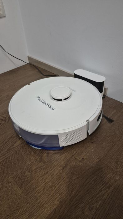 Робот пилосос миючий Rowenta S75