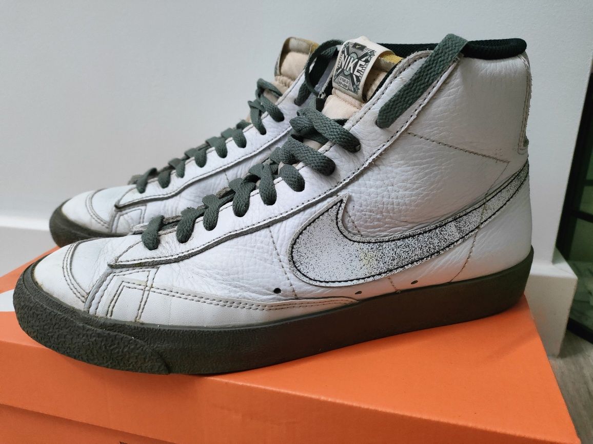 Buty Nike BLAZER MID '77 r. 42