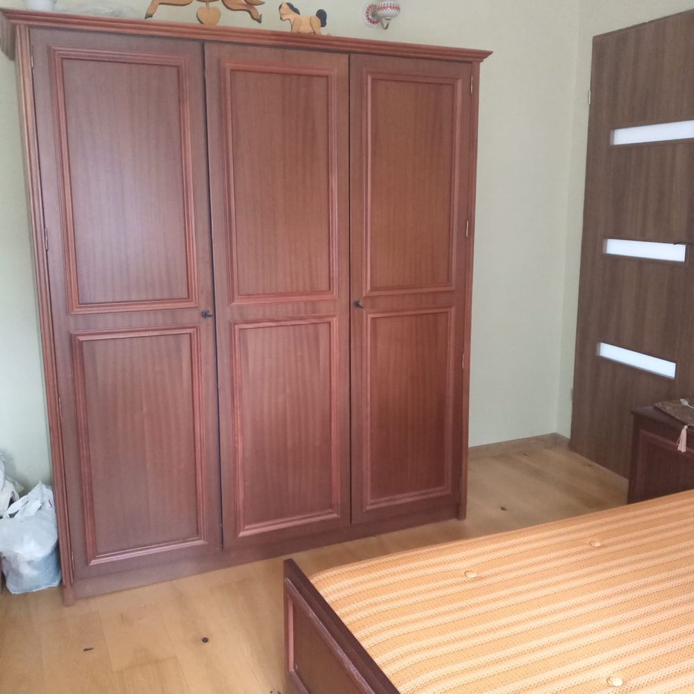 Stylowa sypialnia z okresu PRLu