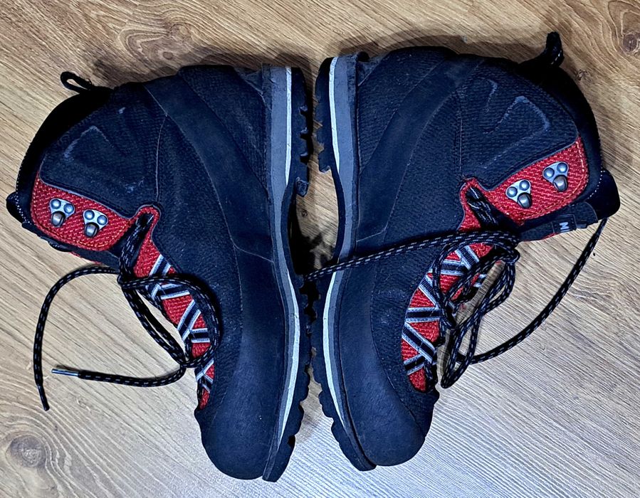 Черевики,ботинки,кросовки трекінгові Meindl,Millet,Scarpa..