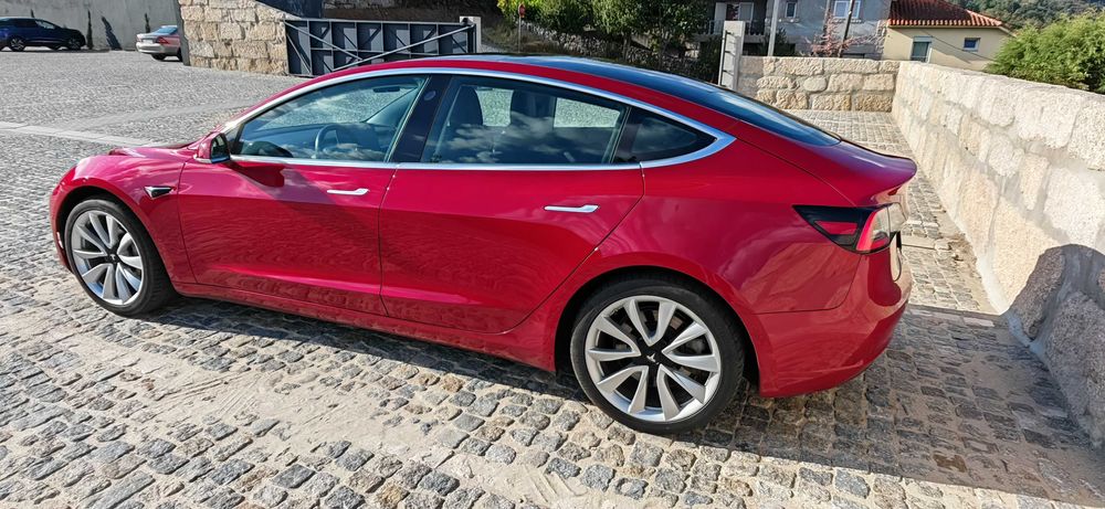 Tesla Model 3 Long Range Dual Motor-FSD