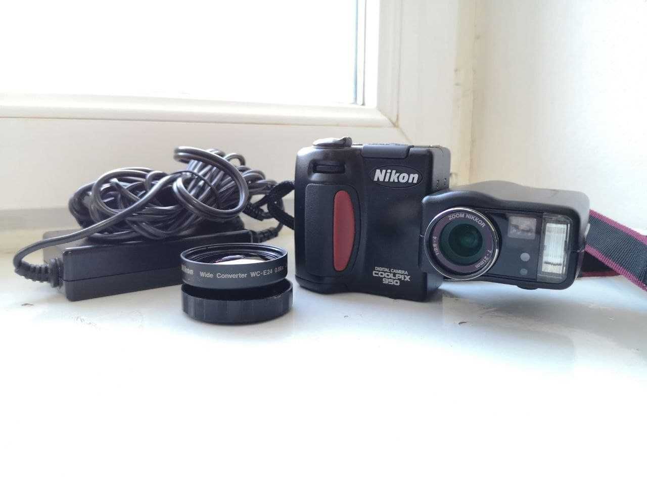 Цифровая мыльница Nikon Coolpix 950