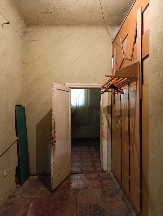 Фасад 90=45+45 м2 торгівлю сервіс 4 вхідні групи Глушка Шевченківський