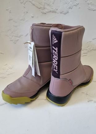 Жіночі дутіки .Сапоги ,дутики женские adidas terrex chilean boot cold