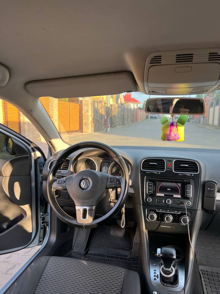 Продам власне авто Volskwagen Golf 6 2010