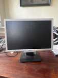 Monitor Acer 19 cali HDMI- Vga. Pełne okablowanie