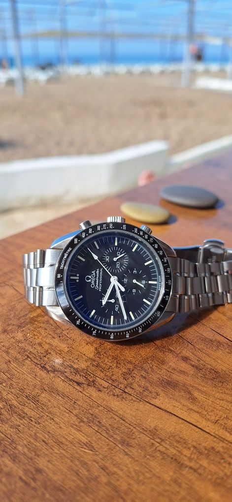 Omega speedmaster moonwatch