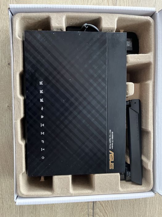 Profesjonalny Router Asus 4G-AC55U LTE 1200Mbps 4xLan