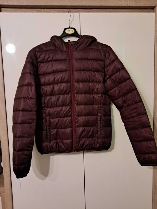 Pikowana kurtka wiosenna