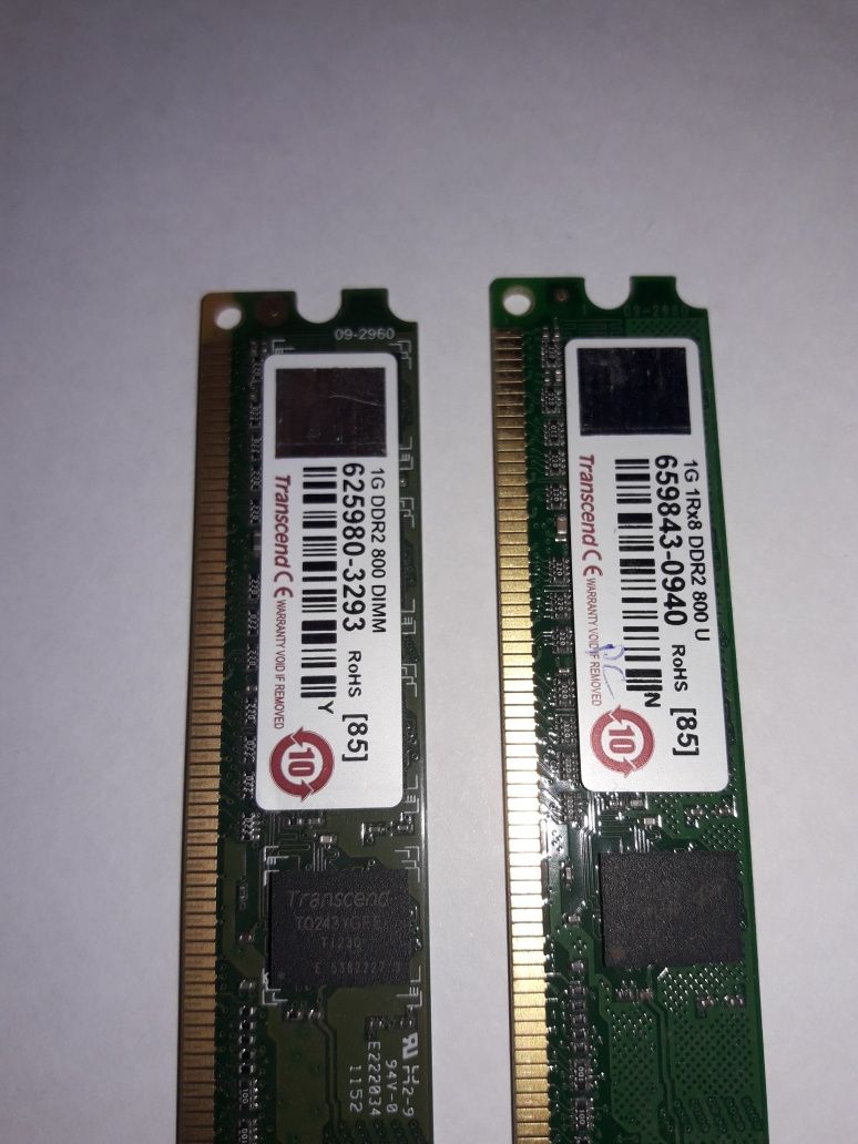 За две шт. DDR2 800MHz по 1Gb