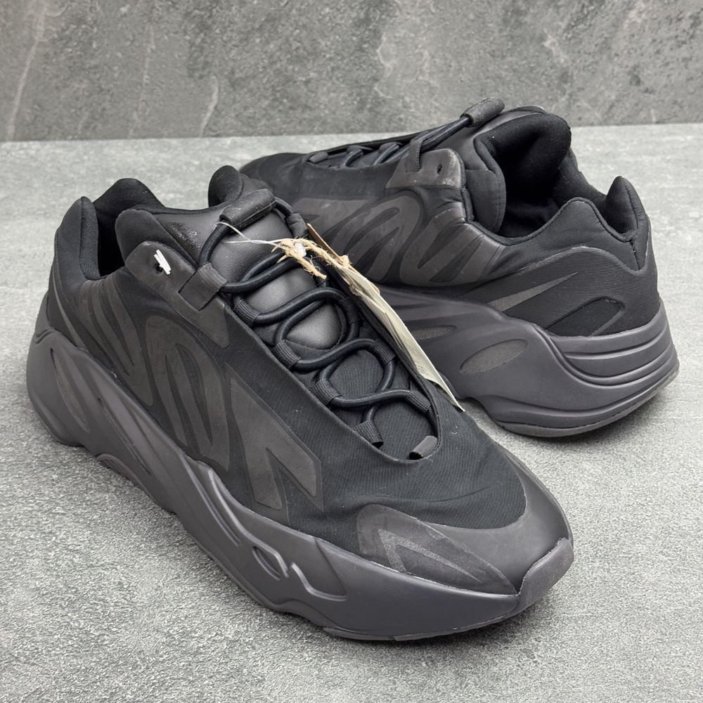 Кросівки Adidas Yeezy 700 FV4440 ОРИГІНАЛ 100% 40.5 р