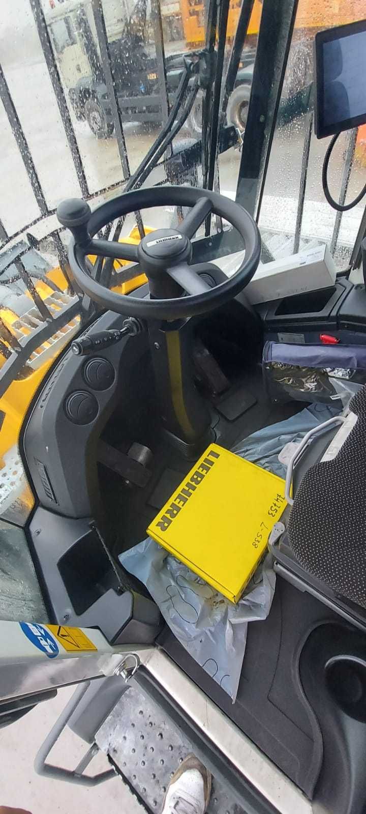 Liebherr L538 ładowarka kołowa