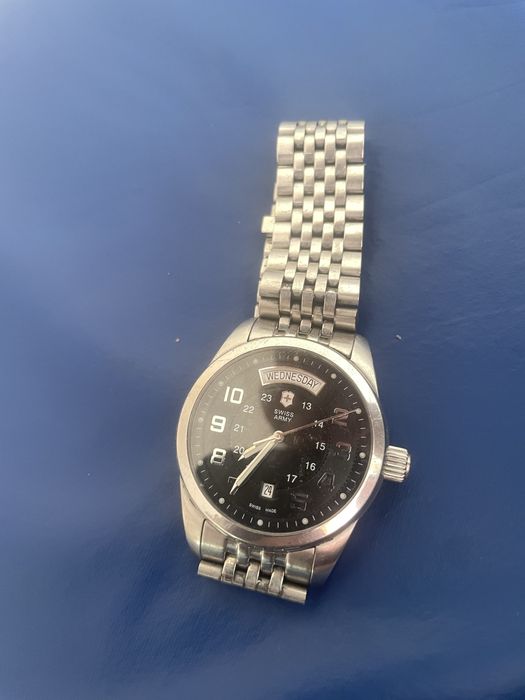 Годинник swiss army victorinox